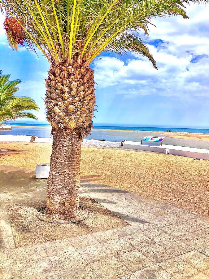 Luxury Suite Sea Front II Playa Honda  Extérieur photo